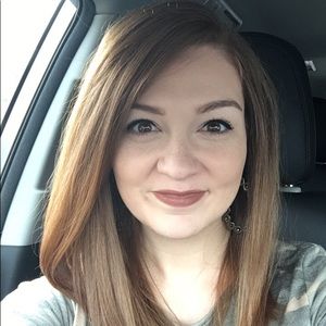 Meet your Posher, Mallory